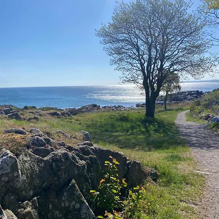 Tatil Evi Summer House Near The Waters Edge On Bornholm *