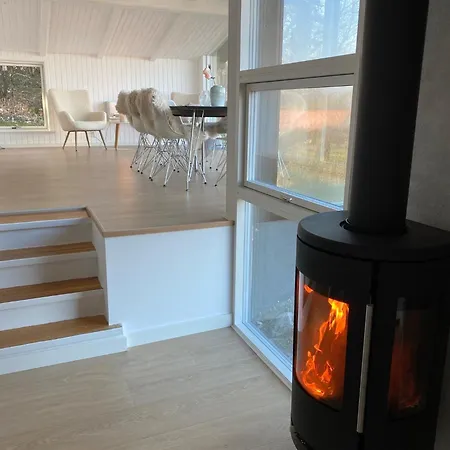 Summer House Near The Waters Edge On Bornholm Allinge-Sandvig