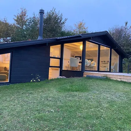 Summer House Near The Waters Edge On Bornholm Allinge-Sandvig